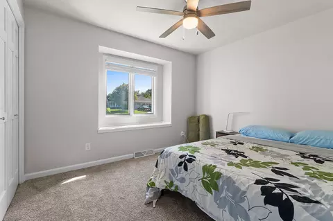Bedroom - 3529 N Chappell Dr, Appleton, WI 54914 photo 1 of 6