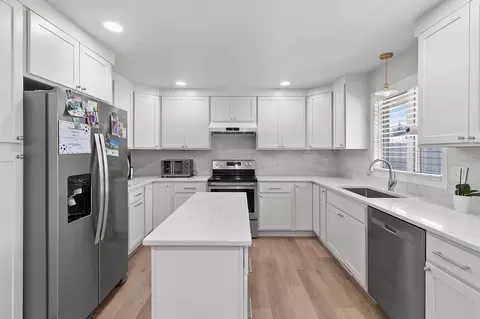 Kitchen - 3529 N Chappell Dr, Appleton, WI 54914 photo 1 of 5