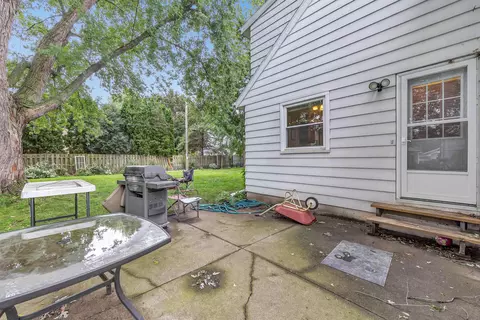 Exterior - 127 W Capitol Dr, Appleton, WI 54911 photo 4 of 7