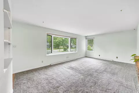 Living - 3235 N Morrison St, Appleton, WI 54911 photo 5 of 6