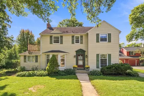 76 Woodland Ave, Fond Du Lac, WI 54935