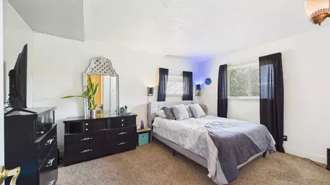 Bedroom - n7145 Beech Road, Shawano, WI 54166 photo 1 of 6