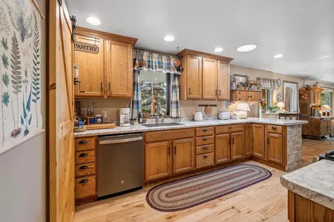 Kitchen - e2870 3rd Street, Casco, WI 54205 photo 5 of 6