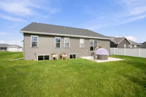 Exterior - 3455 E Rubyred Dr, Appleton, WI 54913 photo 5 of 5