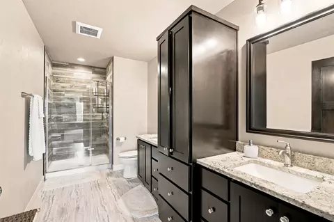 Bath - 3455 E Rubyred Dr, Appleton, WI 54913 photo 1 of 3