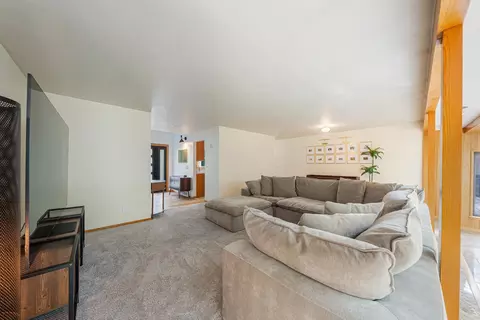 Living - 1730 N Briarcliff Dr, Appleton, WI 54915 photo 2 of 9