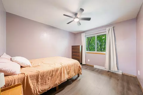 Bedroom - 1730 N Briarcliff Dr, Appleton, WI 54915 photo 4 of 6