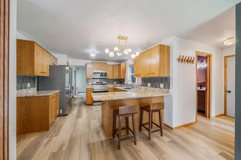 Kitchen - 1730 N Briarcliff Dr, Appleton, WI 54915 photo 4 of 4