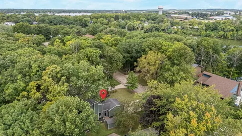 View/Area - 1730 N Briarcliff Dr, Appleton, WI 54915 photo 4 of 5