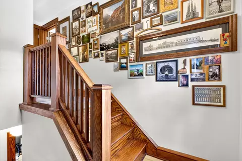 Entry Way - 425 E Circle St, Appleton, WI 54911 photo 8 of 12