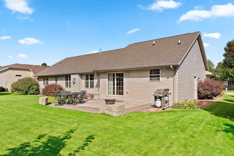 Exterior - w5985 Sweet William Drive, Appleton, WI 54915 photo 5 of 15