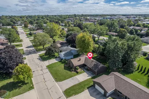 View/Area - 2317 W Applegate Dr, Appleton, WI 54914 photo 4 of 7