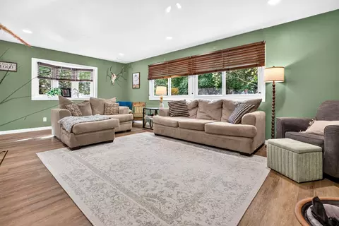 Living - 1730 W Edgewood Dr, Appleton, WI 54913 photo 2 of 2