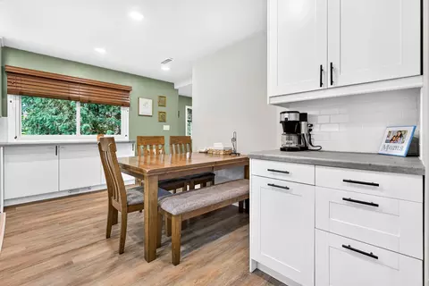 Dining - 1730 W Edgewood Dr, Appleton, WI 54913 photo 2 of 2