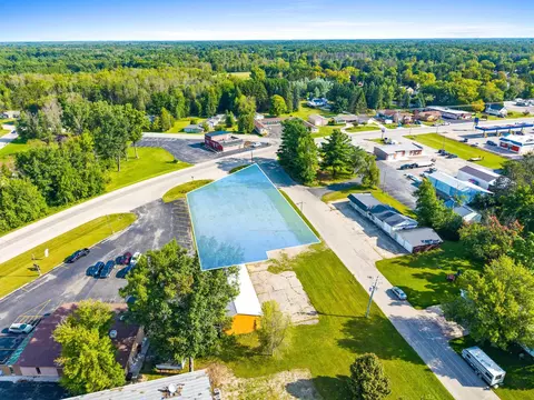801 French St, Peshtigo, WI 54157