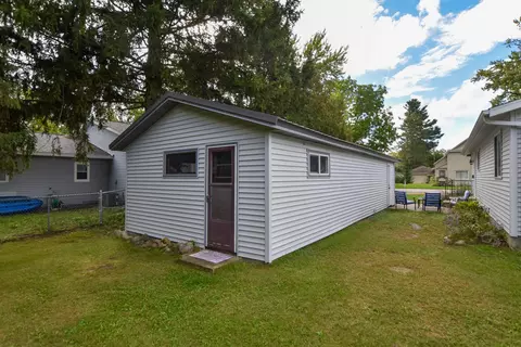 Exterior - 320 W Poplar St, Plainfield, WI 54966 photo 7 of 9