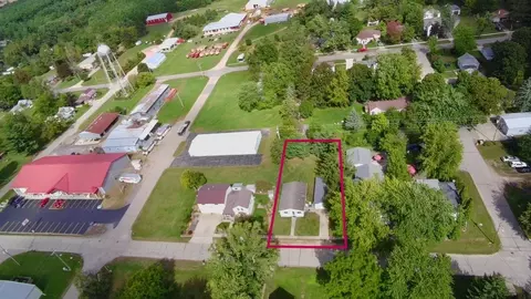 View/Area - 320 W Poplar St, Plainfield, WI 54966 photo 5 of 13