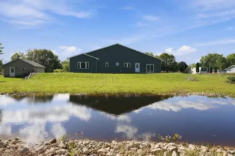 Exterior - 661 E River Dr, Omro, WI 54963 photo 8 of 14
