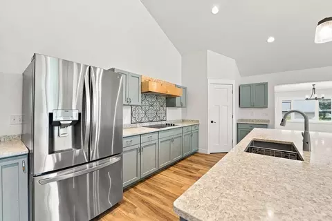 Kitchen - 661 E River Dr, Omro, WI 54963 photo 4 of 4