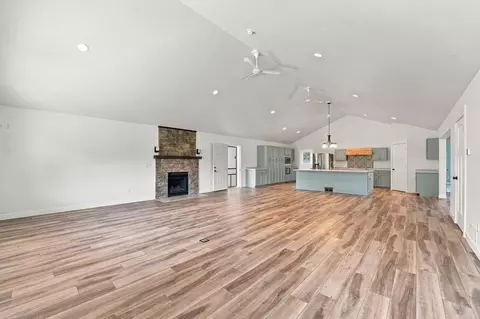 Living - 661 E River Dr, Omro, WI 54963 photo 3 of 7