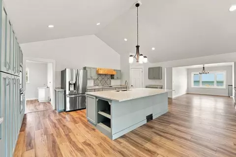Kitchen - 661 E River Dr, Omro, WI 54963 photo 1 of 4