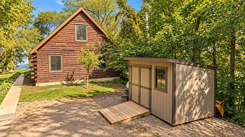 Exterior - 5722 Springbrook Rd, Omro, WI 54963 photo 1 of 3