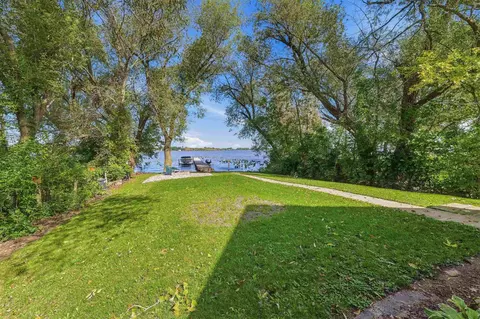 Exterior - 5722 Springbrook Rd, Omro, WI 54963 photo 2 of 3