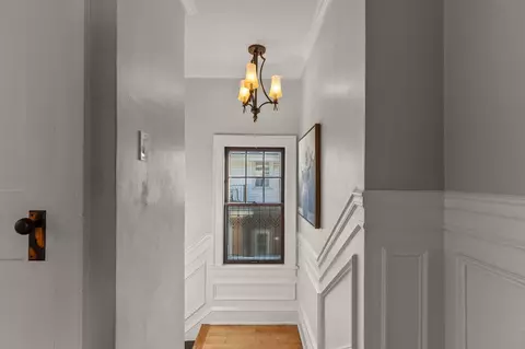 Entry Way - 505 E Brewster St, Appleton, WI 54911 photo 6 of 7