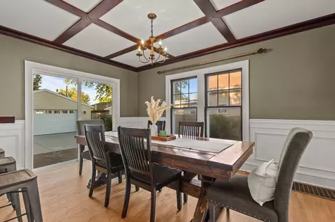 Dining - 505 E Brewster St, Appleton, WI 54911 photo 2 of 4