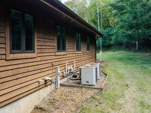 Exterior - 100 Pine Crest Ln, Iola, WI 54945 photo 6 of 9
