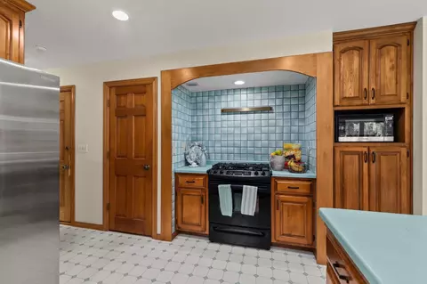 Kitchen - n9662 Shepherd Lane, Appleton, WI 54915 photo 4 of 4