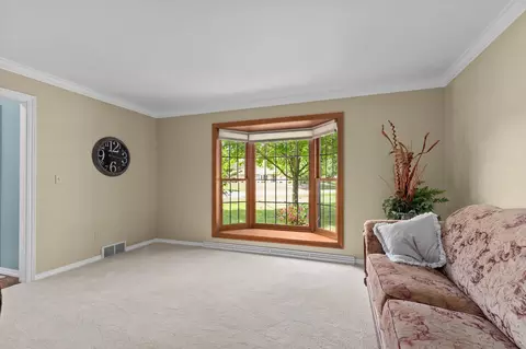 Living - n9662 Shepherd Lane, Appleton, WI 54915 photo 8 of 8