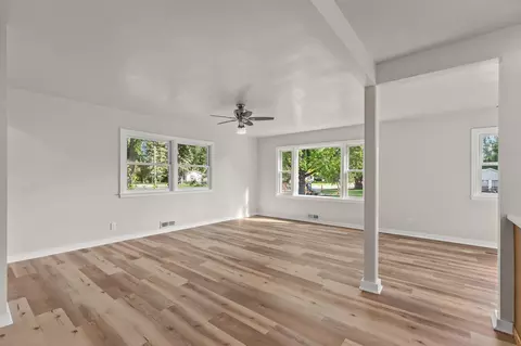Living - 272 17th St, Fond Du Lac, WI 54935 photo 1 of 8