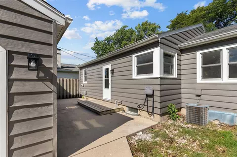 Exterior - 272 17th St, Fond Du Lac, WI 54935 photo 9 of 10