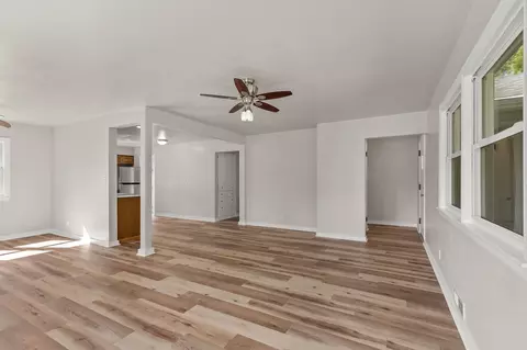 Living - 272 17th St, Fond Du Lac, WI 54935 photo 4 of 8