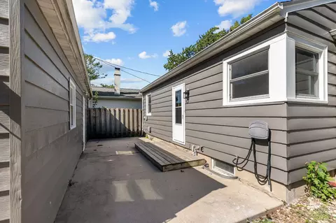 Exterior - 272 17th St, Fond Du Lac, WI 54935 photo 7 of 10
