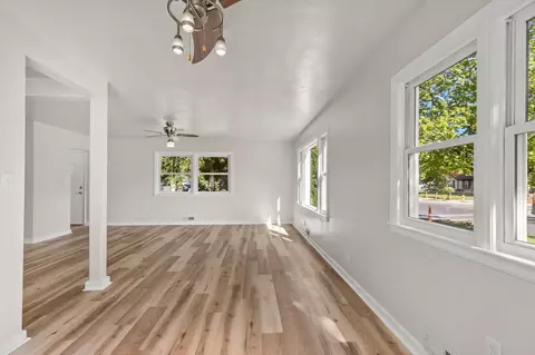 Living - 272 17th St, Fond Du Lac, WI 54935 photo 8 of 8