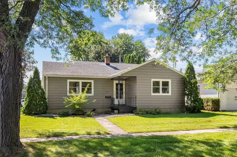 Exterior - 272 17th St, Fond Du Lac, WI 54935 photo 2 of 10