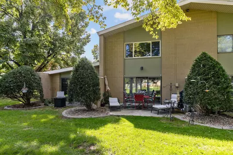Exterior - 1233 W Nicolet Cercle, Appleton, WI 54914 photo 9 of 13
