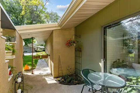 Exterior - 1233 W Nicolet Cercle, Appleton, WI 54914 photo 7 of 13