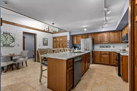 Kitchen - 1233 W Nicolet Cercle, Appleton, WI 54914 photo 1 of 7