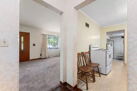 Entry Way - 2615 W Highway Dr, Appleton, WI 54914 photo 1 of 1