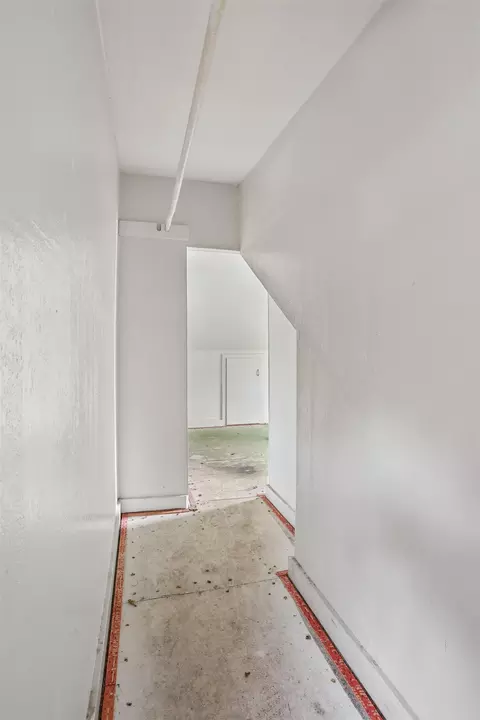 Entry Way - 512 Wall St, Chilton, WI 53014 photo 1 of 2