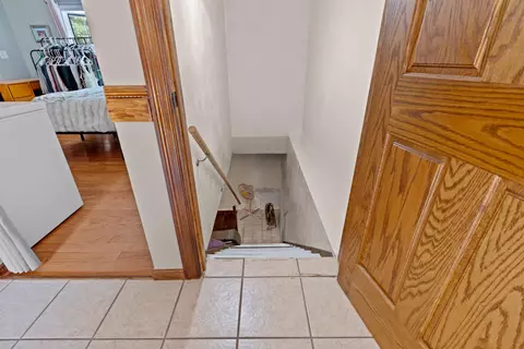 Entry Way - n7791 Saint Paul Road, Crivitz, WI 54114 photo 7 of 7