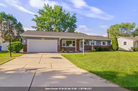 1491 Commanche Ave, Green Bay, WI 54313