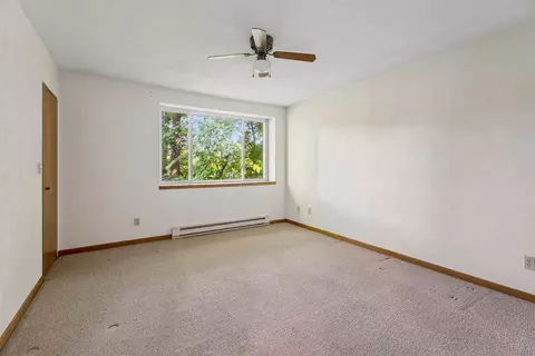 Bedroom - 1031 S West Ct #A, Appleton, WI 54915 photo 3 of 4