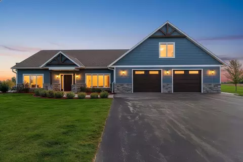 7839 Charlie Rd, Coleman, WI 54112