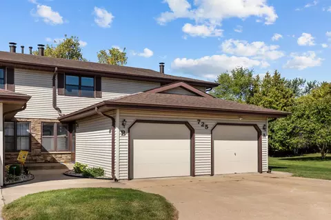 725 S Westhaven Pl #B, Appleton, WI 54914