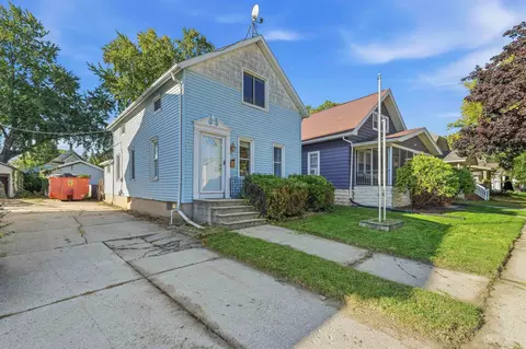 276 5th St, Fond Du Lac, WI 54935