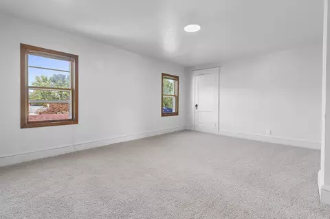 Bedroom - 2500 E Newberry St, Appleton, WI 54915 photo 4 of 6